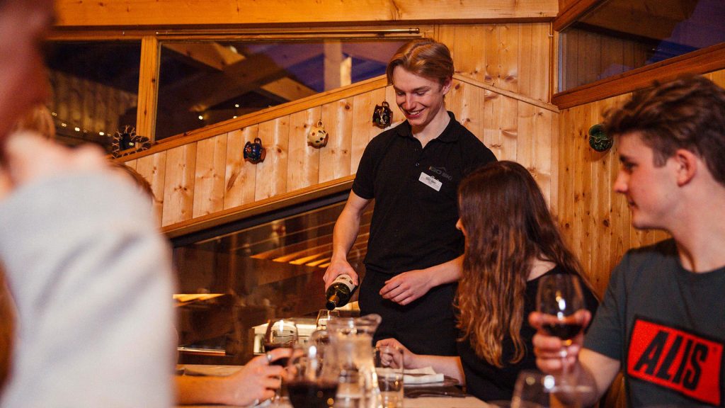 Summer Alpine Jobs Careers Alpine Elements